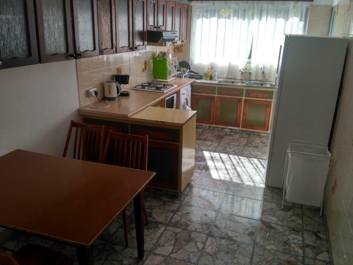 Mystery Shack Albergue Limassol Exterior foto